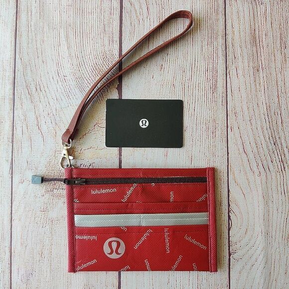 Lululemon handmade credit card ID coin holder with wristlet A38 - Picture 3 of 9